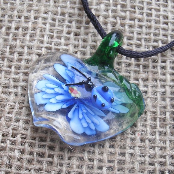 Murano Glass Apple Lady Bug Blue Flower Necklace - Picture 4 of 14